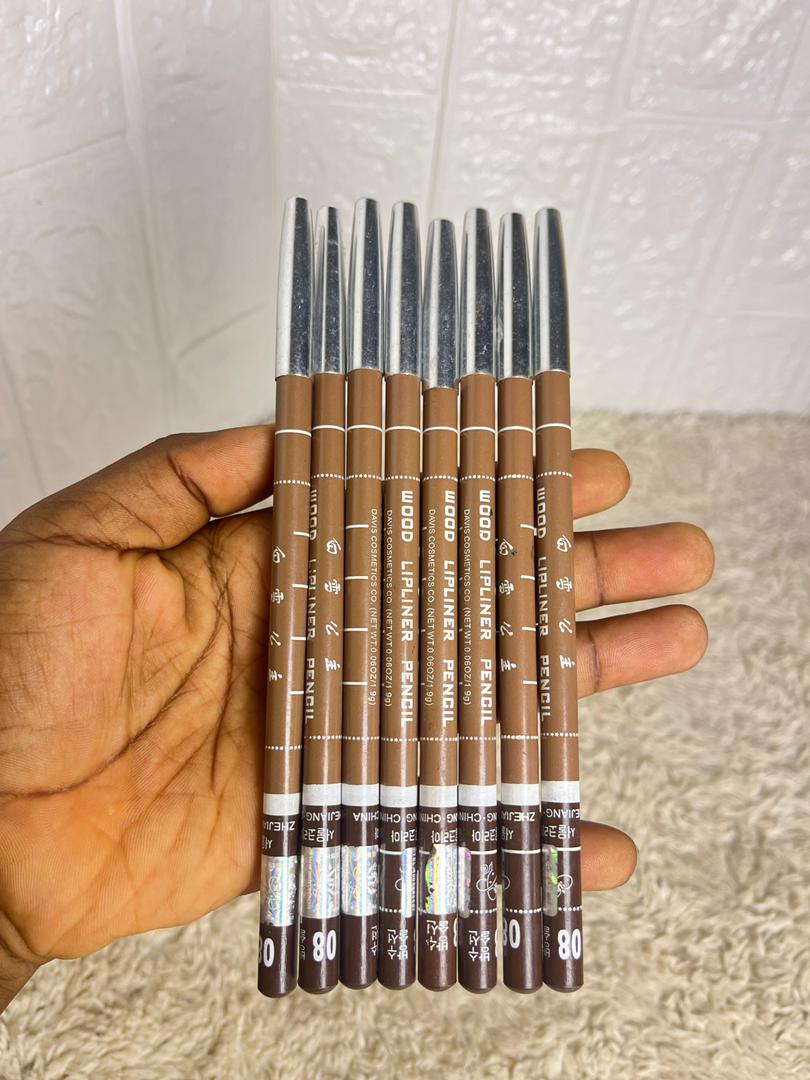 Lip liner