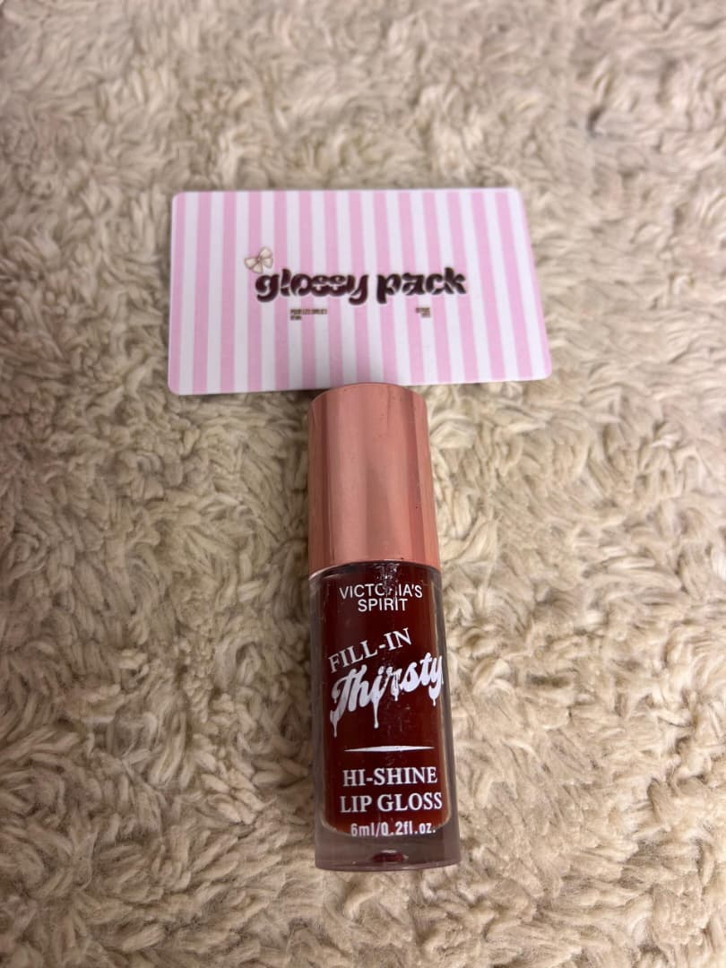 Thirsty lip gloss