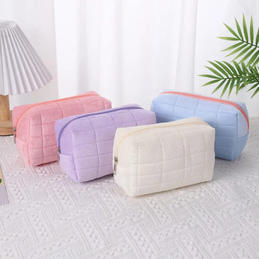 Trousse en velours